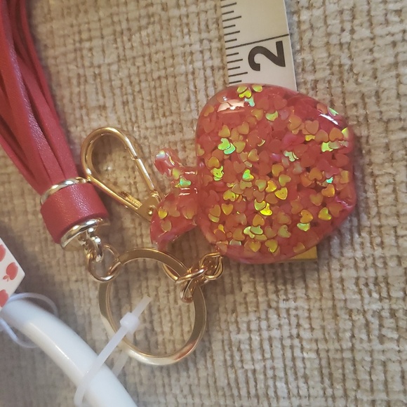 2 Coffee Mugs with 2 Keyfobs - Picture 9 of 14